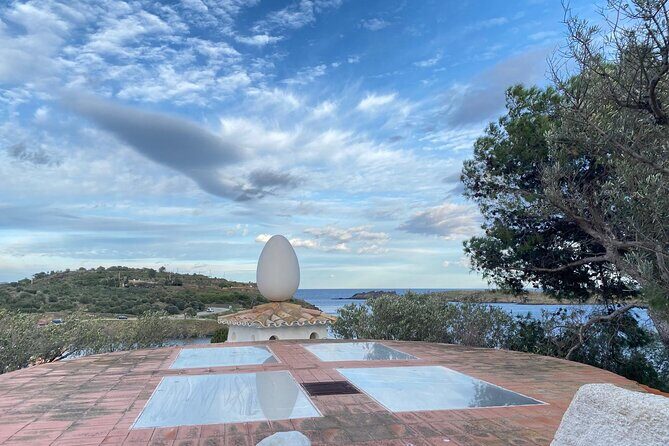 Dali Museum, Figueres & Cadaques Private Tour with Hotel pick-up - A Close Look at the Itinerary and What to Expect