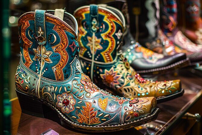 Dallas Local Fashion Designers Shopping Tour with a Stylist - Key Points