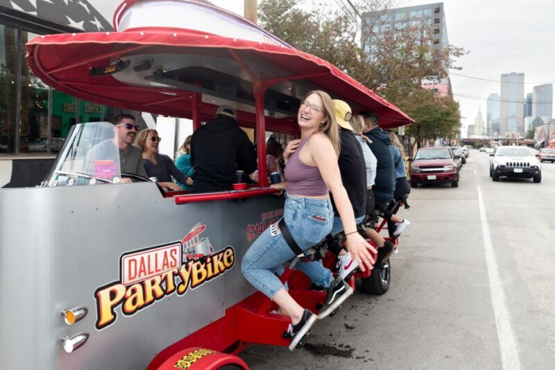 Dallas Party Bike Pub Crawl in Deep Ellum - Key Points