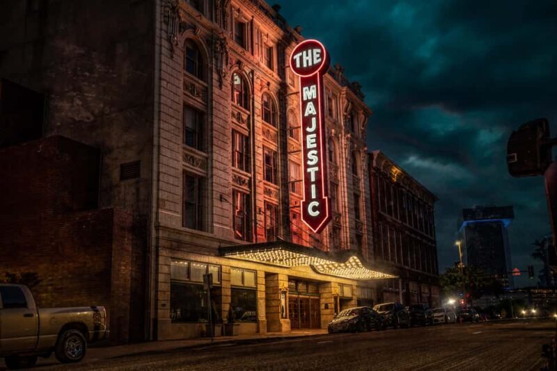 Dallas Spirits & Spirits Haunted Pub Crawl - FAQ