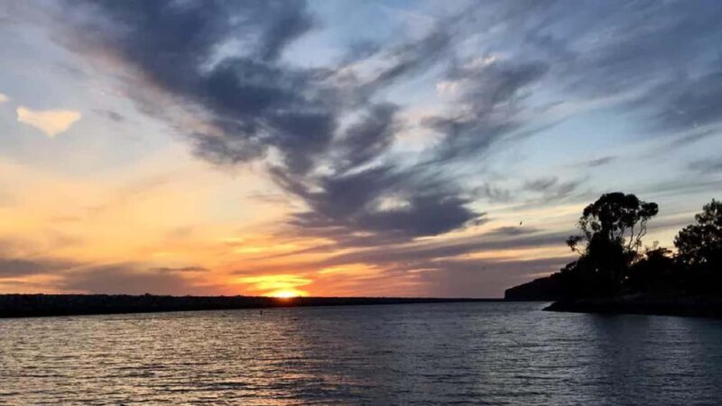 Dana Point: Evening Harbor Wine Cruise with snacks - Final Thoughts: Who Should Book?