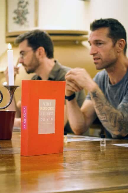 "Dans le Nez du Vin" tour  Aromas & Faults in Saint Emilion - Key Points