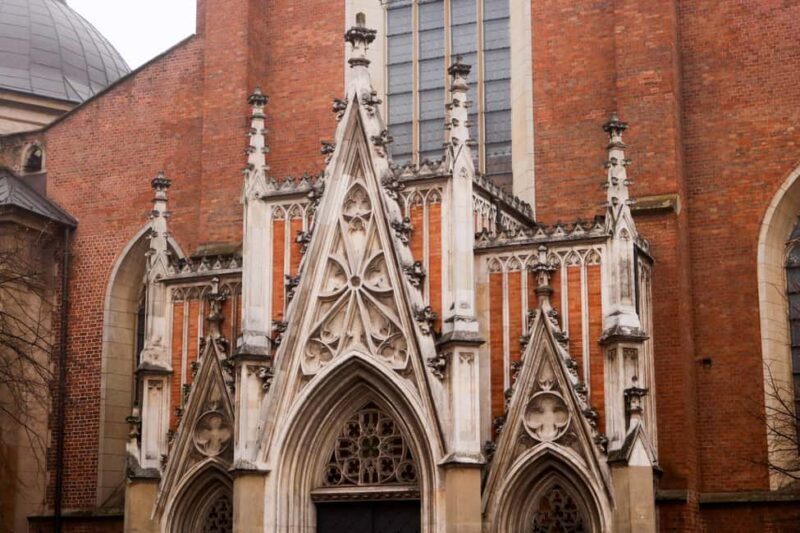 Dark Side of Krakow: A Chilling Old Town Walking Tour - Key Points