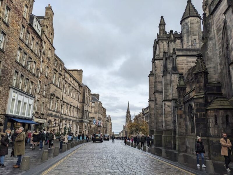 Dark Stories of Edinburgh: walking tour in French - Practical tips