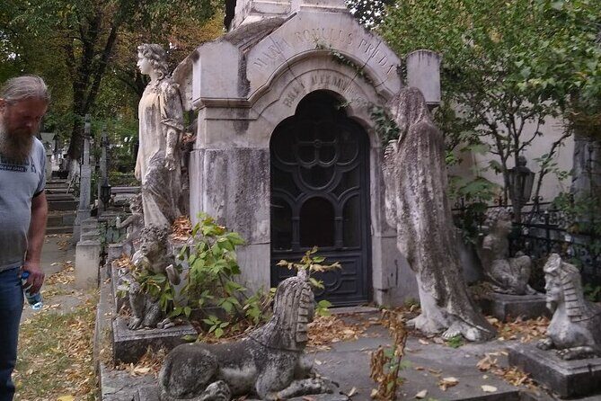 Darkside Tour of Bucharest - small group - Key Points