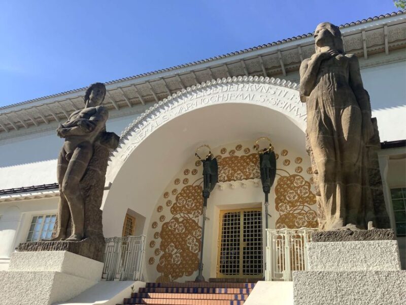 Darmstadt: Mathildenhöhe UNESCO Site Guided Visit - Key Points