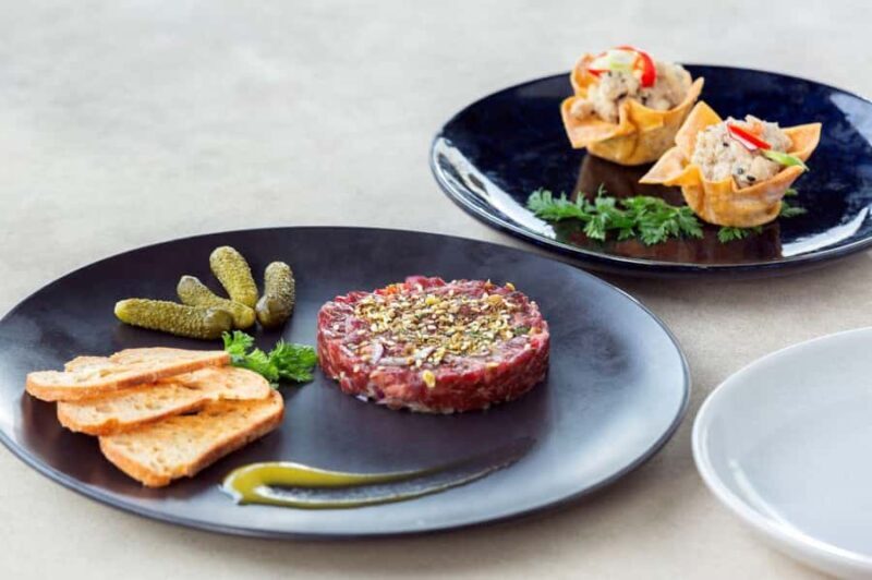 Darwin: 4-Course Dining Experience with Sparkling Wine - FAQs