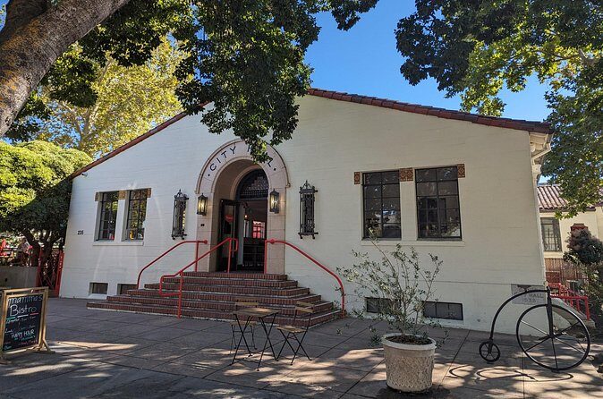 Davis Scavenger Hunt Walking Tour and Game - FAQs about the Davis Scavenger Hunt Walking Tour and Game