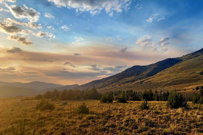 Day Hike in Yellowstone - Key Points