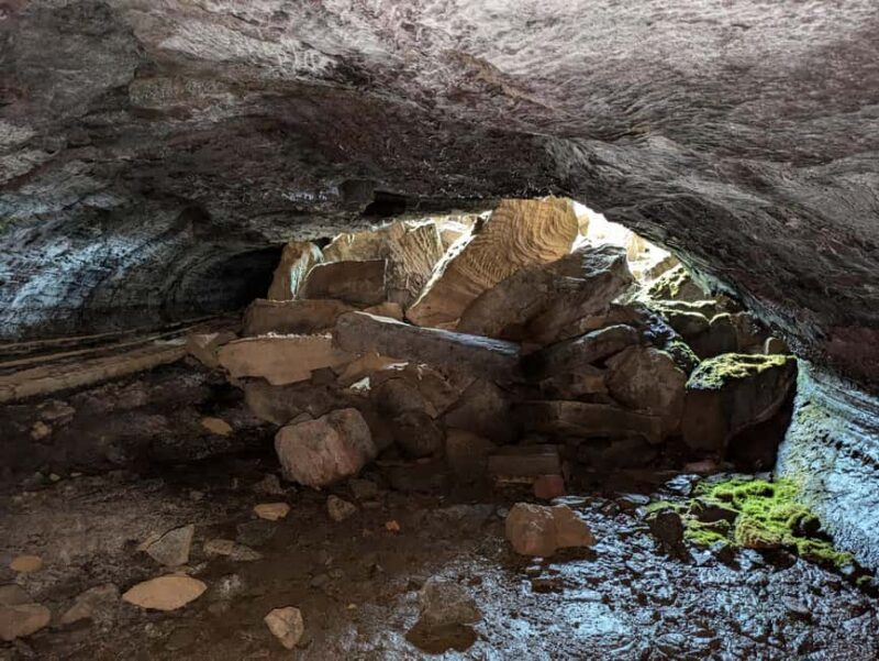 Day Hike to Helgafell: Lava Caves and Elves - moderate - Key Points