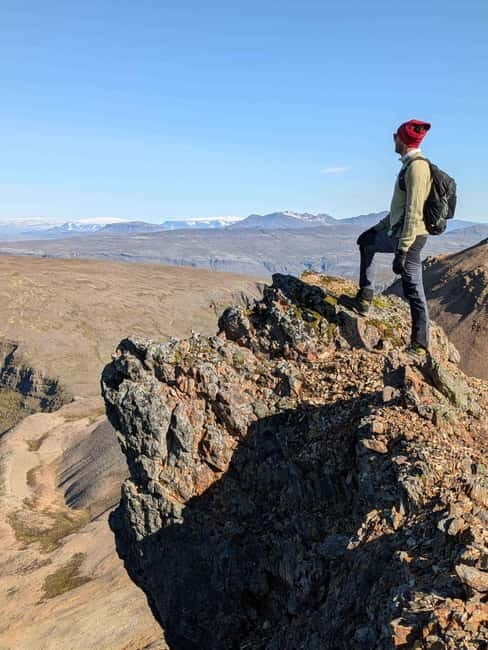 Day Hike to Moskardshnjukar: The Knifes Edge - moderate - Key Points