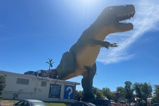 Day of Dinosaurs and Hoodoos From Calgary to the Badlands - FAQ