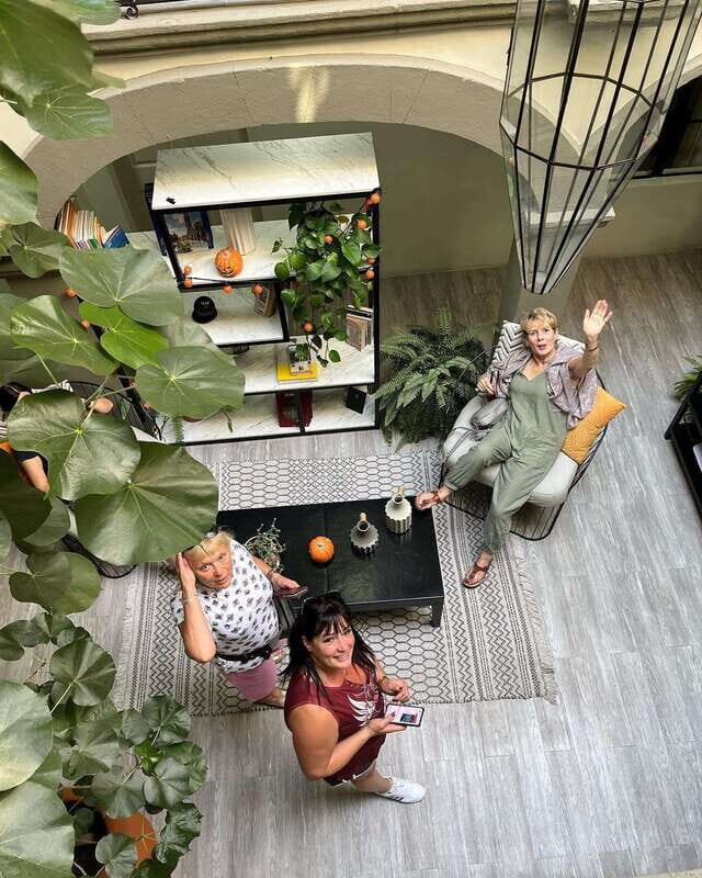 Day of the Dead Catrina Photoshoot & Mezcal Spirited Faces - The Walking Tour and Photoshoot