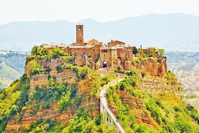 Day private tour from Rome to the Dying Town of Bagnoregio and Orvieto - Key Points