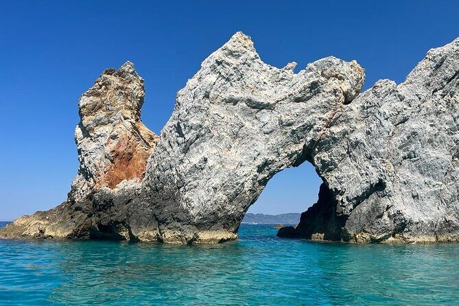 Day sailing Skiathos Skopelos with lunch on Rainbow yacht - FAQ