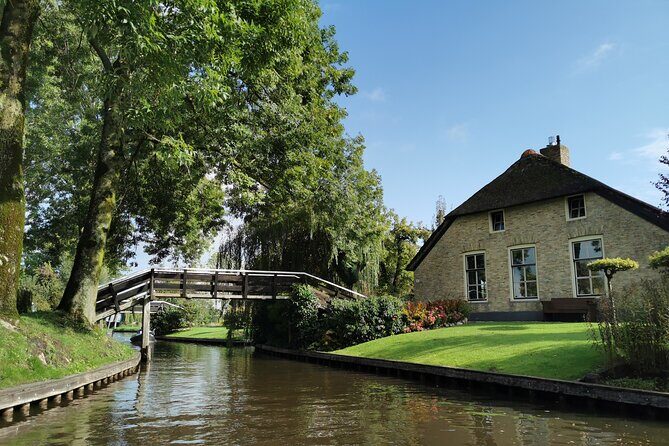 Day Tour Giethoorn, Afsluitdijk and Zaanse Schans with Boat Cruise - FAQ