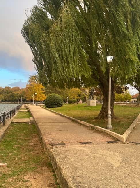 Day Tour Ioannina Lake Island lifestyle - Why This Tour Stands Out