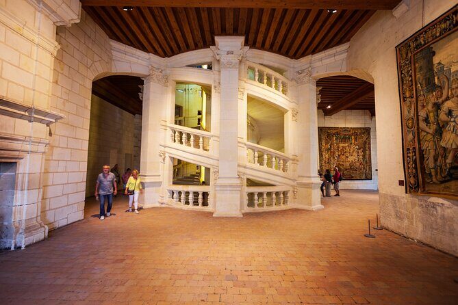 Day Tour to Chenonceau and Chambord Castles - The Experience of the Castles