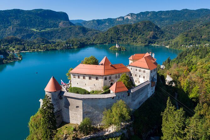 Day Tour to LJUBLJANA LAKE BLED with minivan 8pax max from Zagreb - Who is This Tour Best For?