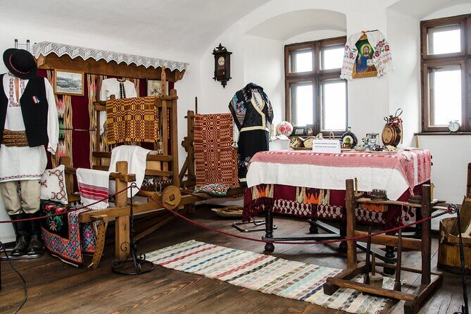 Day Trip Bear Sanctuary, Bran Castle, Rasnov Fortress from Brasov - Authentic Traveler Feedback: What They’re Saying