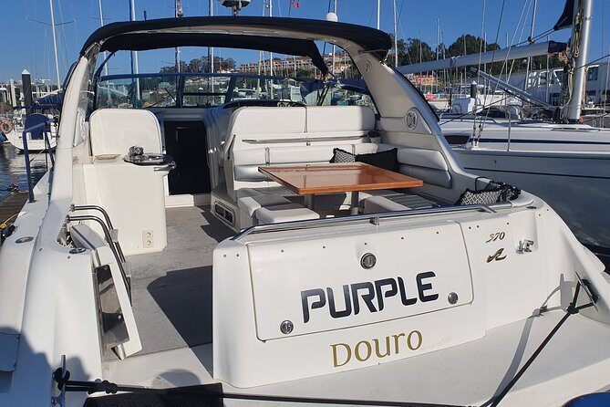 Day trip by private yacht to Curva da Lomba from Porto - Practical Details and Considerations