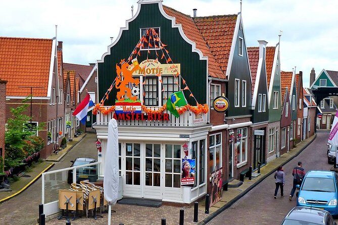 Day Trip from Amsterdam to Zaanse Schans Windmills and Volendam - FAQs