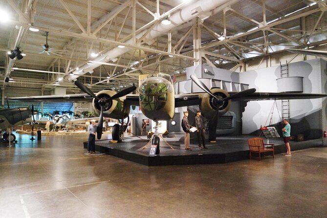Day Trip from Kona to Oahu: Pearl Harbor WWII Heroes Adventure - Key Points