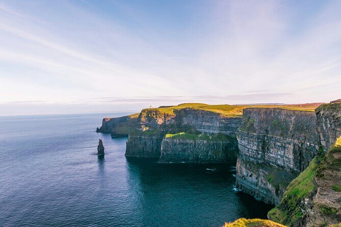 Day trip to Cliffs of Moher, Bunratty Castle and Ennis - Key Points