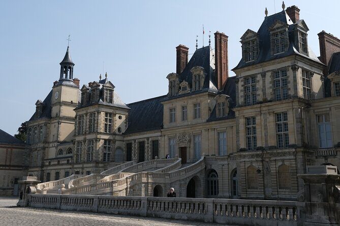 Day Trip to Fontainebleau : Horse Riding, Gastronomy and Castle - Exploring the Itinerary in Detail