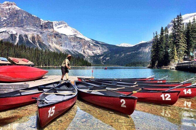 Day Trip to Lake Louise, Moraine Lake, Emerald Lake from Banff - FAQ