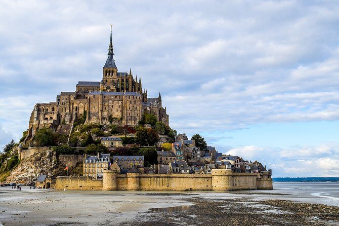 Day trip to Mont-Saint-Michel from Paris - Key Points