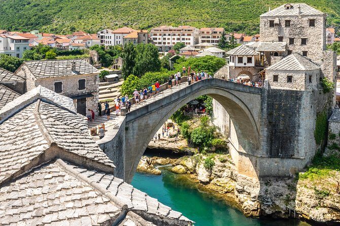 Day Trip to Mostar and Kravice (English-Español) - Key Points
