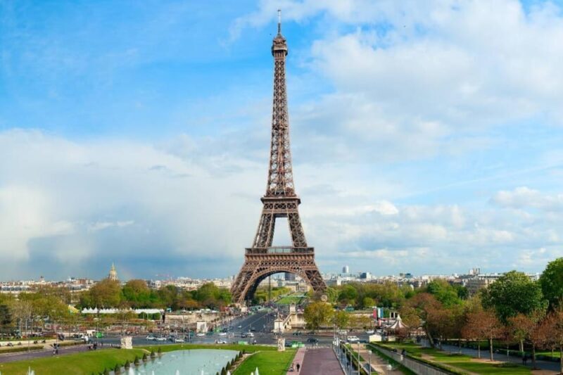 Day Trip to Paris with a 3-course Lunch - Key Points