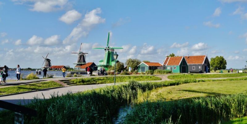 Day Trip to Zaanse Schans, Volendam and Marken - The Itinerary: What You Can Expect