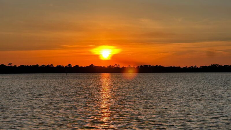 Daytona Beach: Small Group Champagne Sunset Cruise - What’s Included and What’s Not