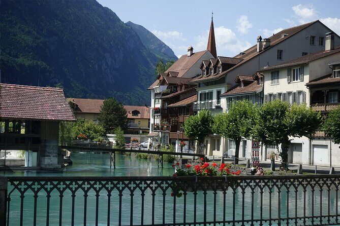 Daytrip to Swiss Villages: Interlaken Grindelwald & Lauterbrunnen - Starting Point: Lucerne