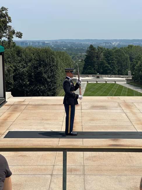 DC: Hop-On Hop-Off with 17 Stops plus Arlington Walking Tour - FAQ