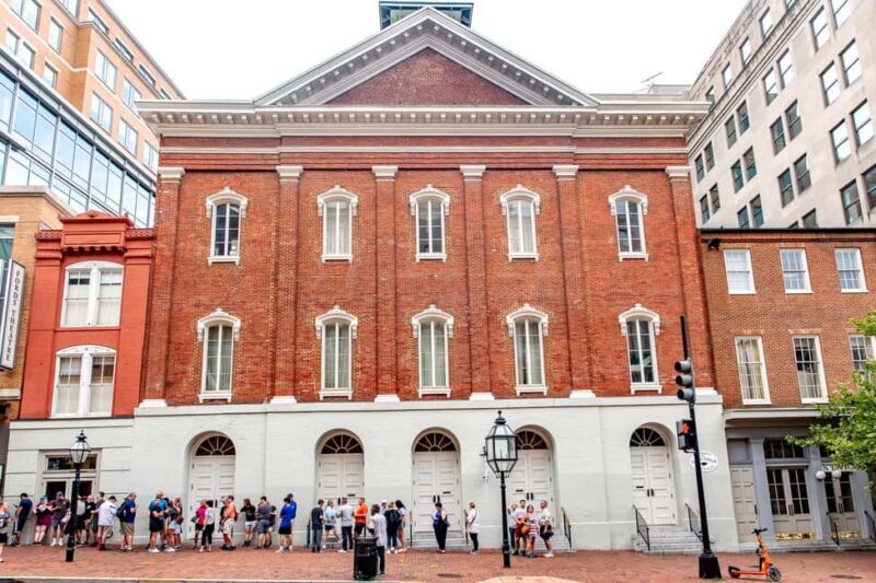 DC: Lincoln Assassination Walking Tour with Ford's Theatre - The Experience and Its Value
