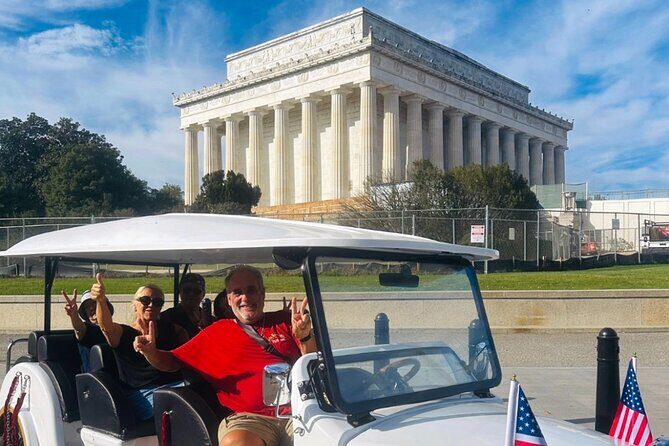 DC: Monuments & History Guided Tour by E-Cart - Day &Night - FAQs