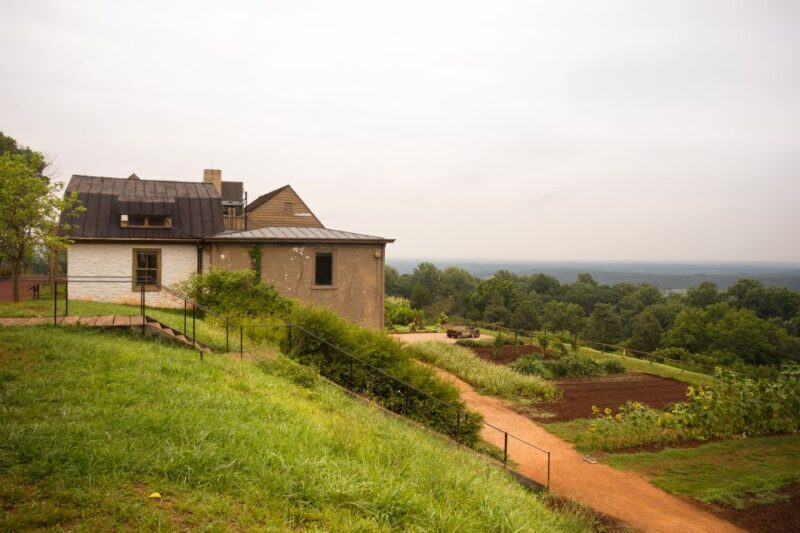 DC: Private Day Trip to Thomas Jeffersons Monticello Estate - The Guide and Transportation