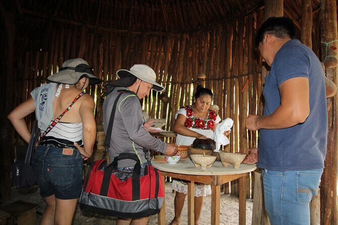 De Valladolid:Rio lagartos+Coloradas+Ek Balam+Cenote(Transporte) - Balancing Cost and Value