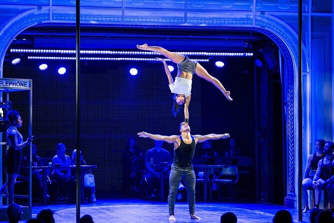 "Dear San Francisco" Aerial Extravaganza Show - What is the Dear San Francisco Aerial Extravaganza?