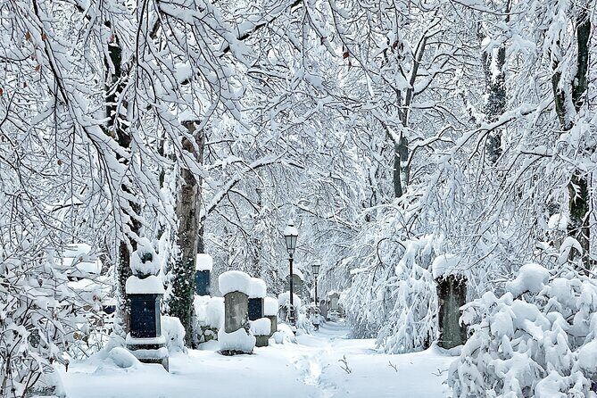 Death and Chocolate: Walking Tour of Munich's Old South Cemetery - Whats Included and Whats Not