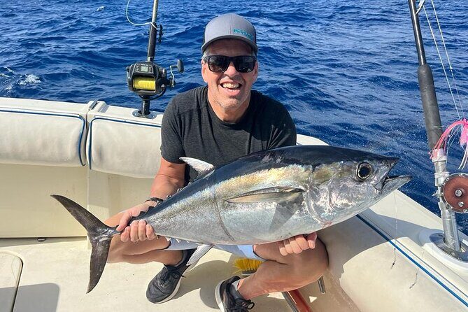 Deep sea fishing charters in Fort Lauderdale aboard 52' Hatteras - FAQ