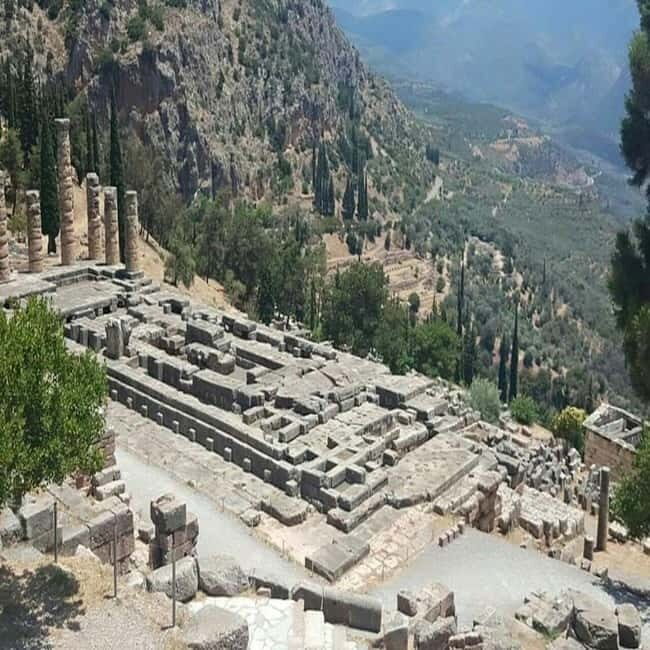 Delphi And Thermopylae Private Full-Day Tour From Athens - The Drive to Delphi and the Countryside