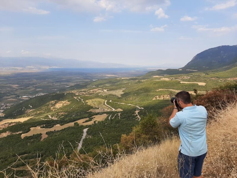 Delphi, Corycian Cave, and 300 Battlefield private tour - Lunch with a View