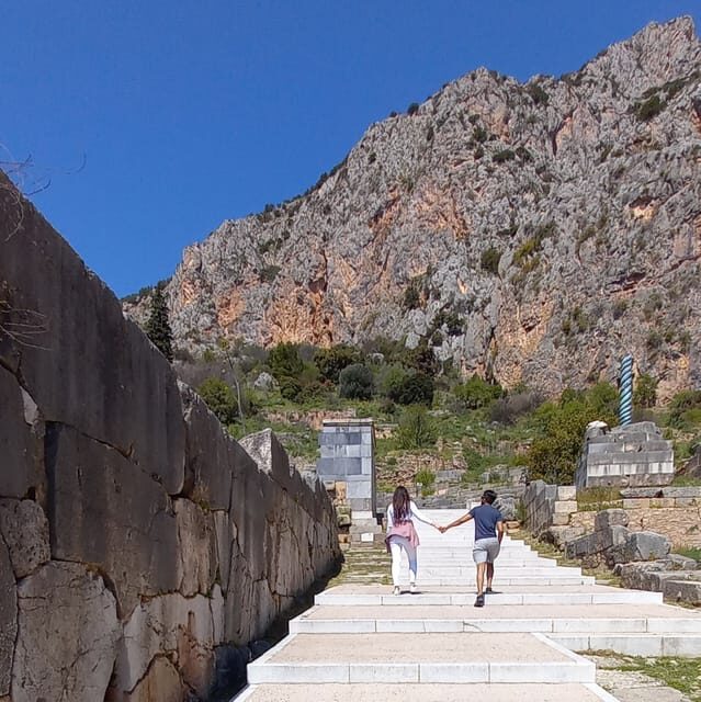 Delphi, Corycian Cave, and 300 Battlefield private tour - Final Thoughts: Is This Tour Right for You?