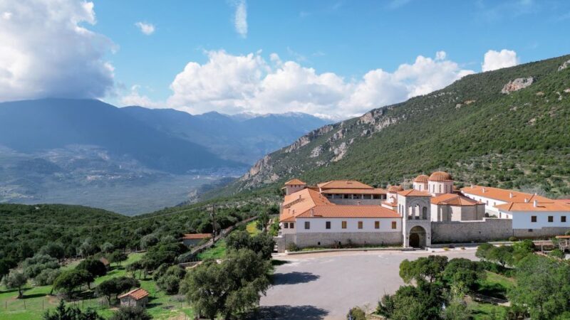 Delphi: Easy Hike from the Monastery to the Mycenaean tomb - Why This Tour Stands Out