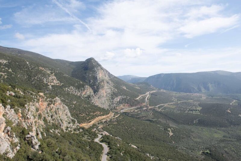 Delphi: Easy Hike from the Monastery to the Mycenaean tomb - FAQ