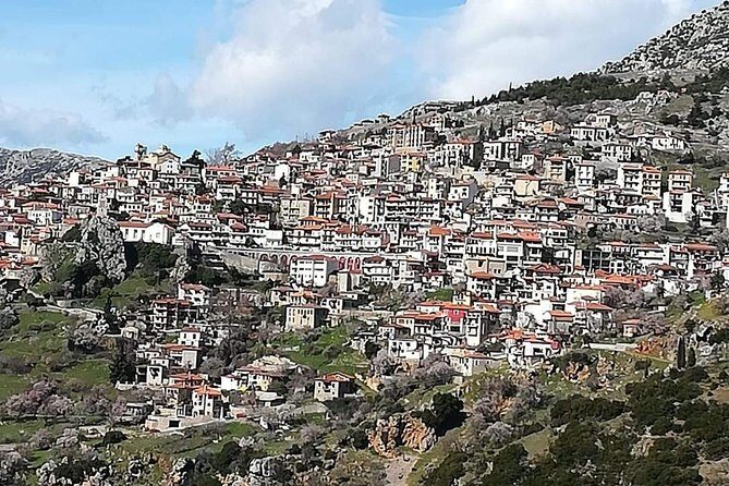 Delphi Full Day Private Tour: Temple of Apollo, Museum, Navel of Earth & Oracle - What to Expect From This Delphi Tour